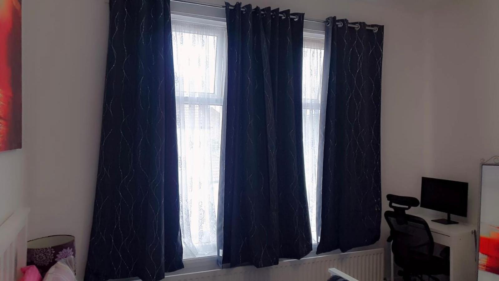 2 Bed 1St Floor Apartment-Own Entrance & Parking Portsmouth Exteriör bild